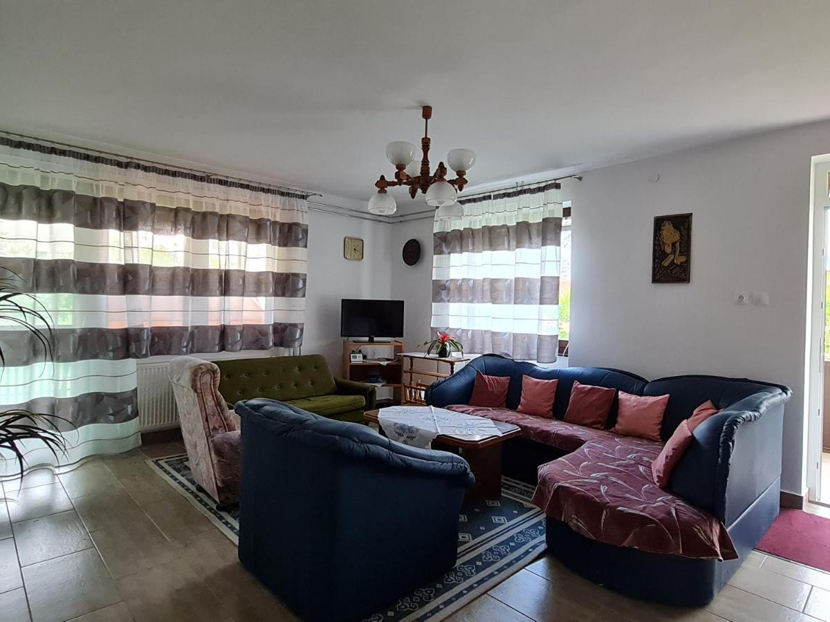 Gyoengyvirag Apartman Lenti Extérieur photo