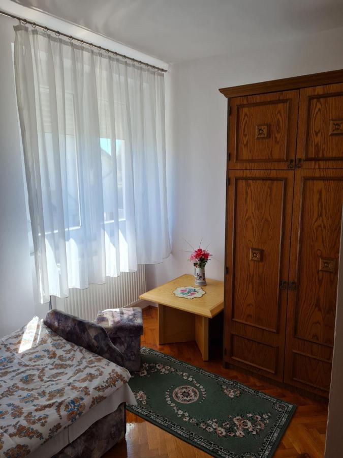 Gyoengyvirag Apartman Lenti Extérieur photo